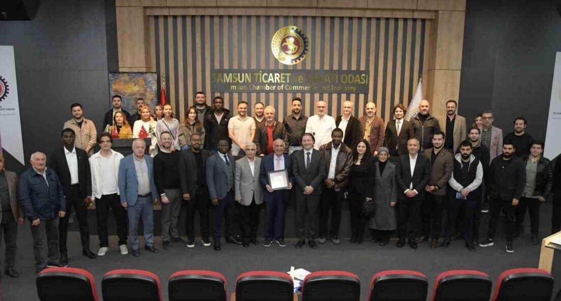 Afrika’nın İhracat ve Yatırım Olanakları, İş Dünyasıyla Paylaşıldı Samsun TSO'nun düzenlediği seminere katılan Güney Afrika Cumhuriyeti İzmir Fahri