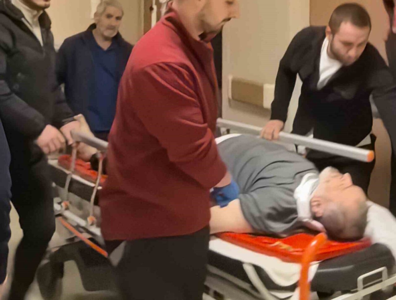 Bursa'nın İnegöl ilçesinde 61 yaşındaki Osman B., kiraz ağacına dayadığı