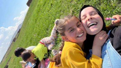 25 yaşındaki öğretmen Ebrar Keler, Ağrı'nın Yılanlı köyünde, zorlu koşullara