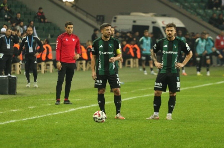 Kocaelispor'un takım kaptanı Ahmet Oğuz, Gençlerbirliği’ni 1-0 yendikleri maç sonrası,