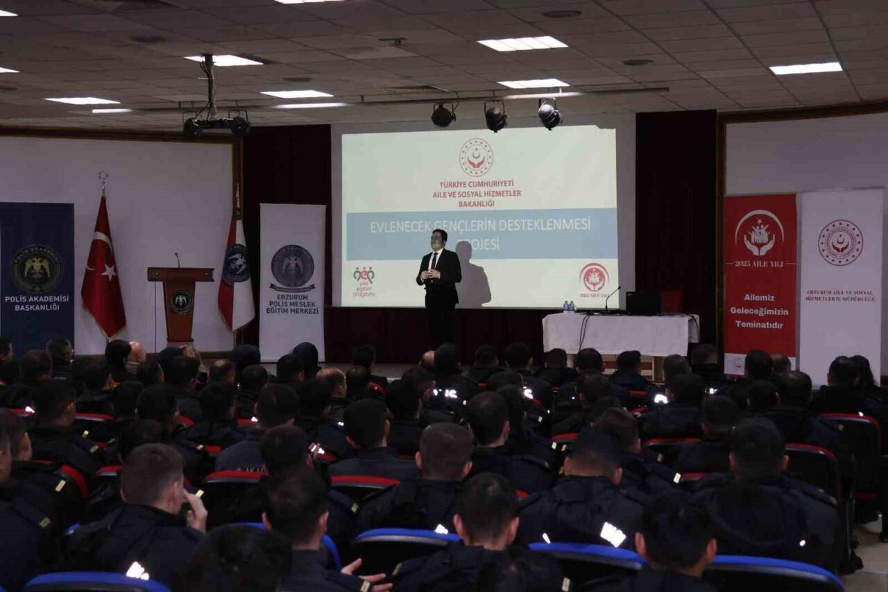 Erzurum'da Aile ve Sosyal Hizmetler İl Müdürlüğü, "Ailemle Güvendeyim" projesi