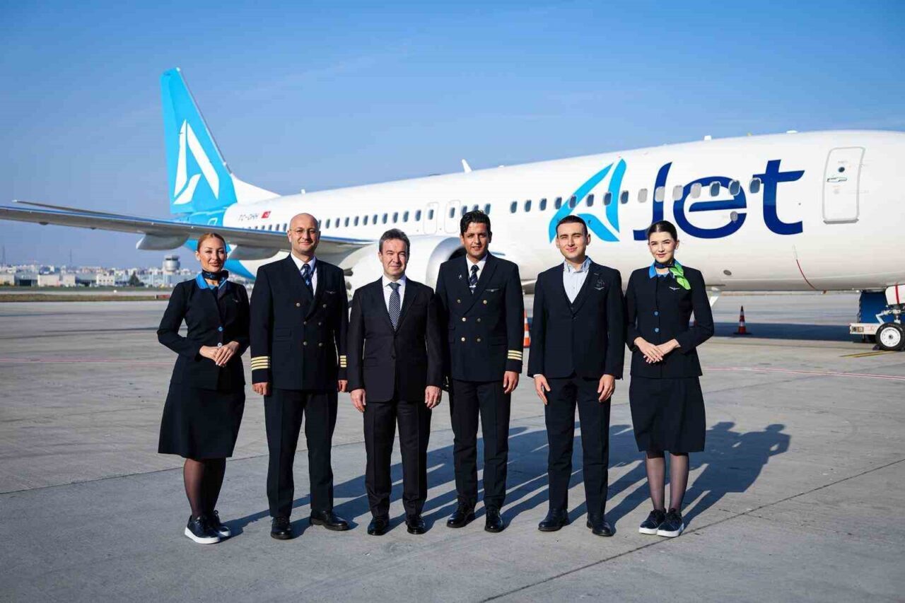 Türkiye'nin genç havayolu şirketi AJet, Boeing 737-8 MAX tipinde 7.