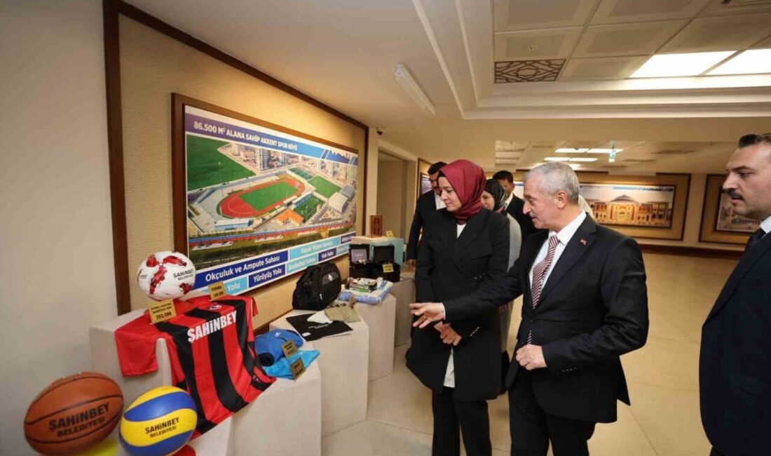 AK Parti Genel Başkan Yardımcısı Dr. Betül Sayan Kaya, Gaziantep'teki