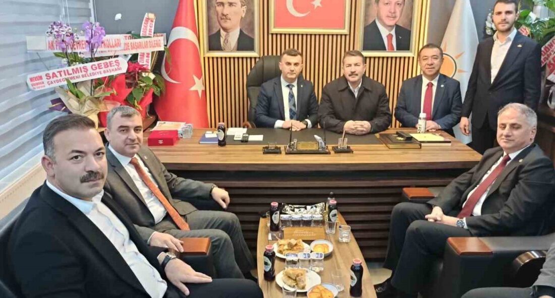 AK Parti heyeti, Devrek İlçe Başkanlığı'na yeni atanan Muhterem Terzi'ye