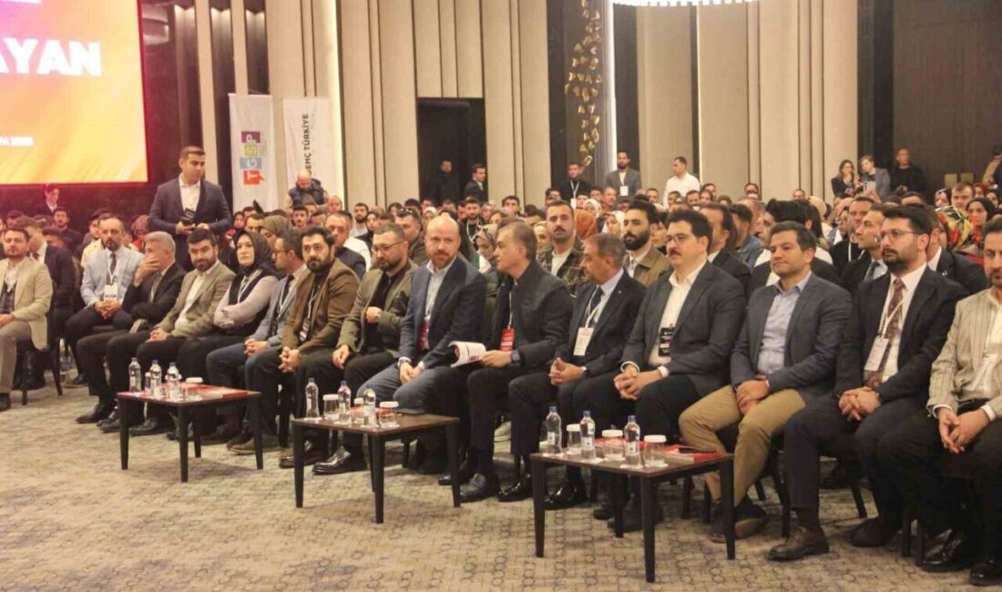 Şanlıurfa’da Genç Türkiye Forumu’nda ‘Terörsüz Türkiye’ Teması Ele Alındı AK Parti Genel Başkan Yardımcısı Ömer Çelik ve İlim Yayma