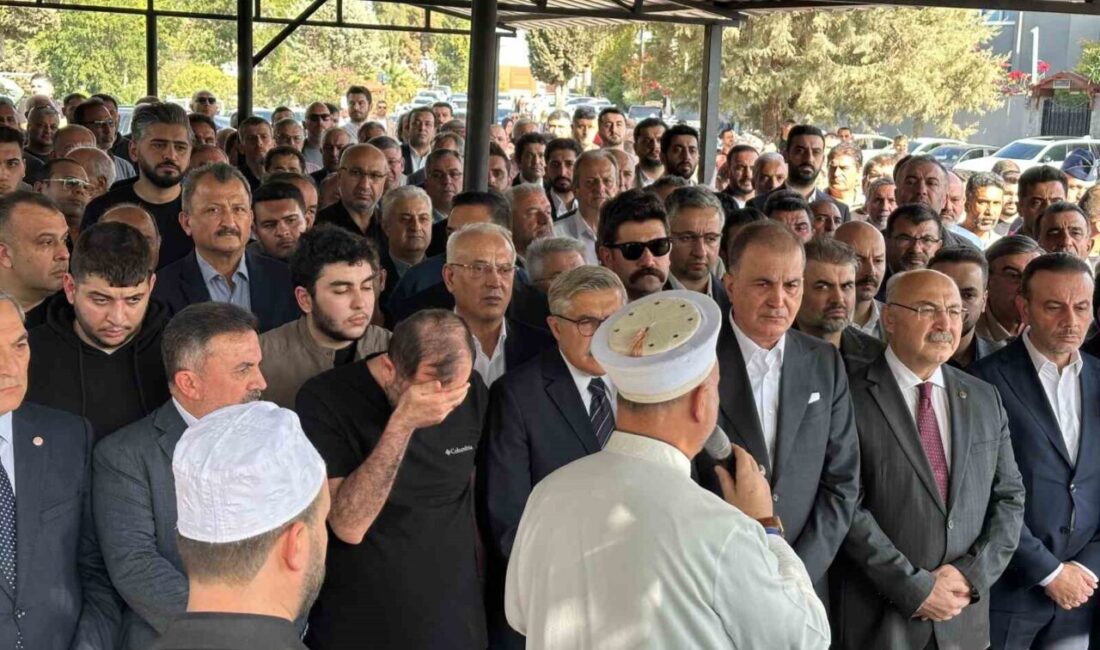 Ömer Çelik, Dayısı Hasan Öztopal’ın Cenaze Törenine Katıldı AK Parti Genel Başkan Yardımcısı Ömer Çelik, dayısı Hasan Öztopal'ın