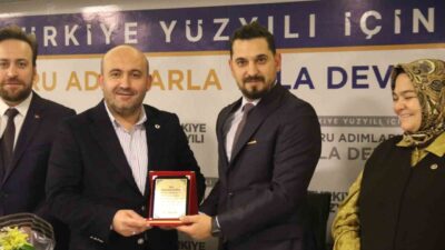 AK Parti Tepebaşı İlçe Başkanlığı görevine Serhat Tunç, Muhammed Ali