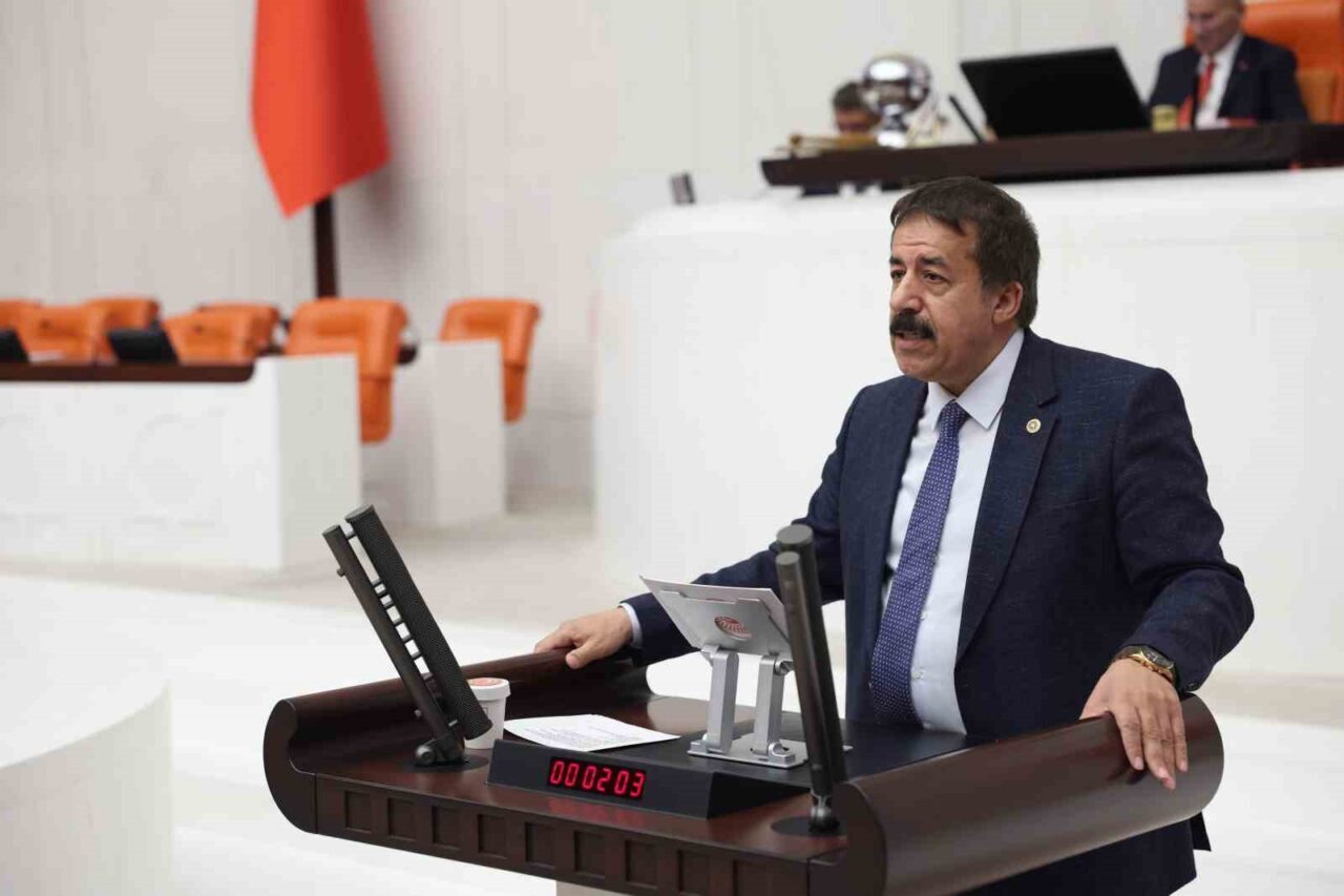 AK Parti Erzurum Milletvekili Abdurrahim Fırat, TBMM'de Erzurum'a yönelik yatırımları