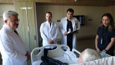 Kasım ayı "Akciğer Kanseri Farkındalık Ayı" olarak anılırken, Prof. Dr.