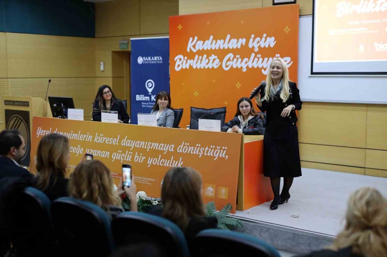 “Kadına Yönelik Şiddette Farkındalık İçin Sakarya Üniversitesi’nde Etkileyici Panel Gerçekleştirildi”