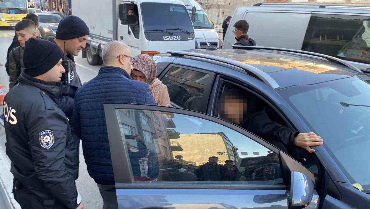 Aksaray'da 17 yaşındaki M.D., okuldan dönerken tanımadığı bir kişi tarafından