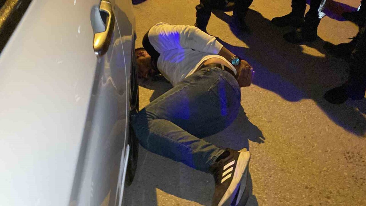 Aksaray'da kimlik kontrolü yapan bekçilerden kaçan 27 yaşındaki Recep O.,