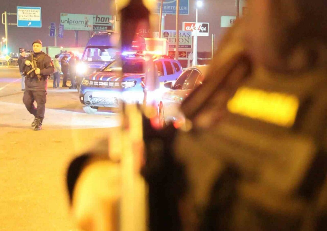 Aksaray’da Jandarma Ekipleri Huzur ve Güvenliğin Sağlanması İçin Denetimlerini Sıklaştırıyor