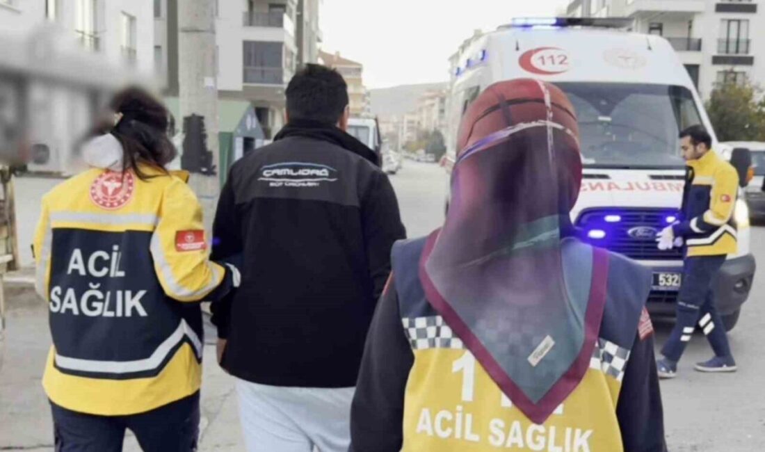 Aksaray'da Fatih Mahallesi'nde otomobil ve kamyonet çarpıştı. İ.B. yönetimindeki otomobil,