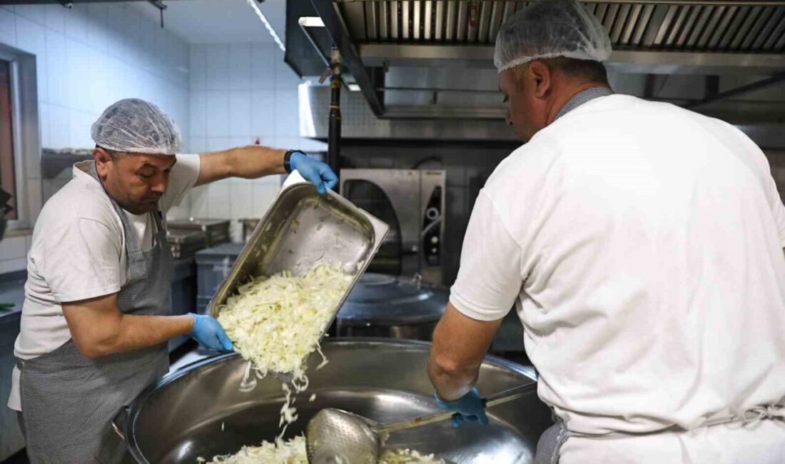 Antalya Büyükşehir Belediyesi'ne bağlı Alanya Aşevi, ekonomik durumu yetersiz ve