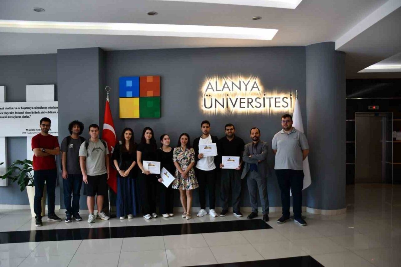 Alanya Üniversitesi’nde Bilgisayar Mühendisliği Bölümü ve Bilişim Topluluğu tarafından düzenlenen