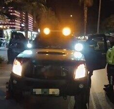 Antalya'nın Alanya ilçesinde, Konaklı Mahallesi’nde çakar lamba ile araç kullandığı