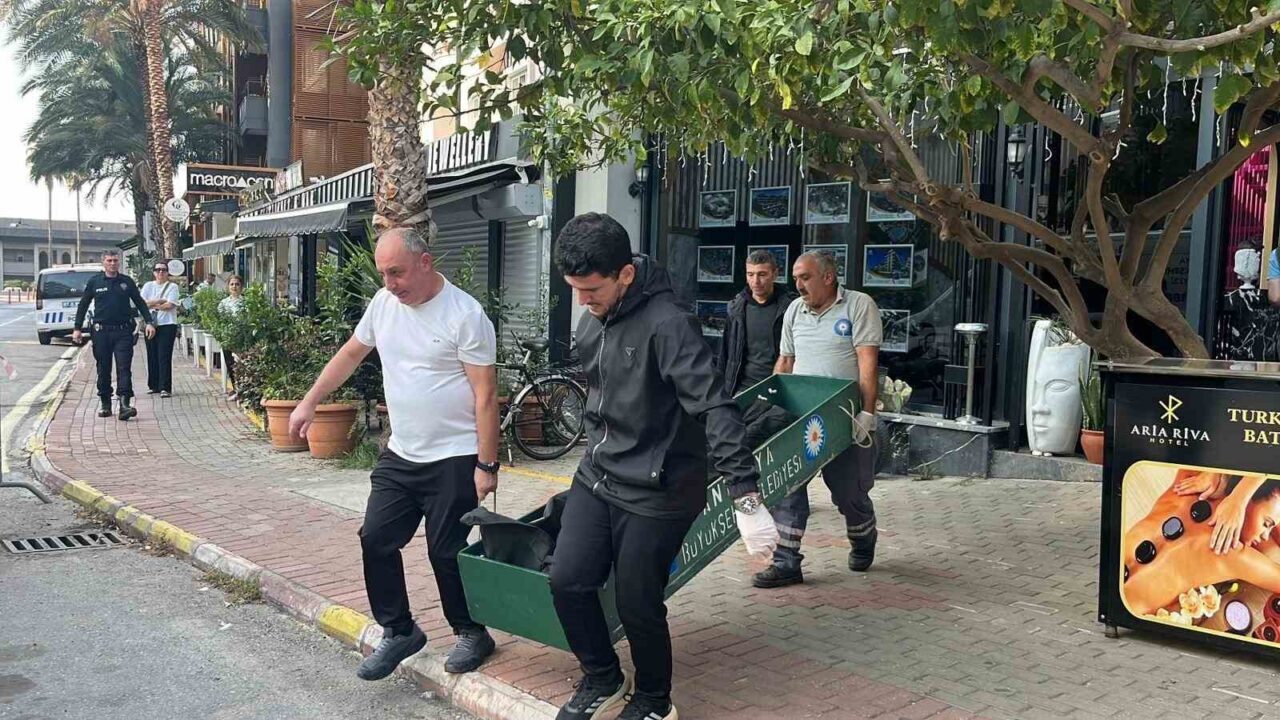 Antalya'nın Alanya ilçesindeki bir otelde, 63 yaşındaki Rus vatandaşı Natalia