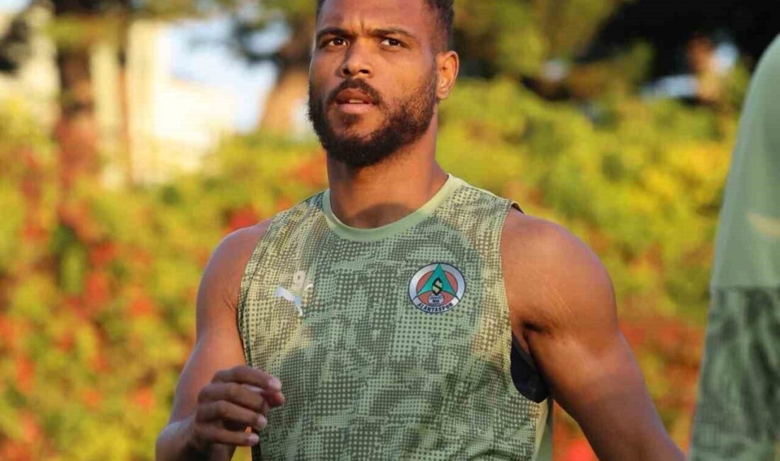 Corendon Alanyaspor, Kasımpaşa maçı hazırlıklarına teknik direktör Pereira eşliğinde başladı Corendon Alanyaspor, Trendyol Süper Lig’in 13. haftasında Kasımpaşa ile oynayacağı