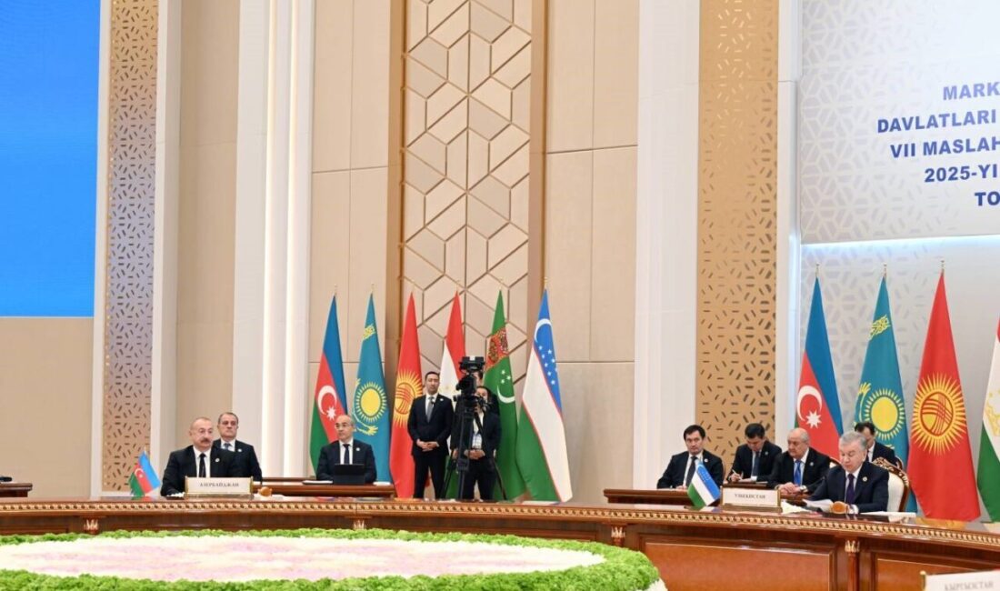 Azerbaycan Cumhurbaşkanı Aliyev, Taşkent’te Düzenlenen Orta Asya Devlet Başkanları Toplantısı’nda İlişkileri Güçlendirme Mesajı Verdi Azerbaycan Cumhurbaşkanı İlham Aliyev, Taşkent'te düzenlenen 7. Orta Asya Devlet