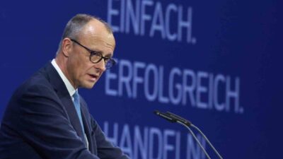 Almanya Başbakanı Friedrich Merz, Ukrayna Devlet Başkanı Vladimir Zelenskiy ile