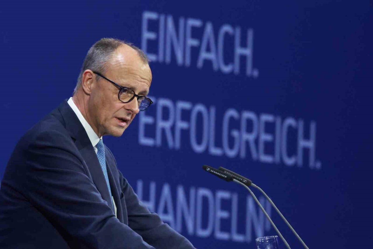 Almanya Başbakanı Friedrich Merz, Ukrayna Devlet Başkanı Vladimir Zelenskiy ile