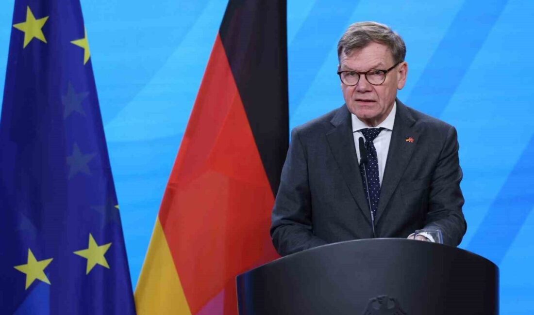 Almanya Dışişleri Bakanı Johann Wadephul, Berlin'de Hakan Fidan ile yaptığı