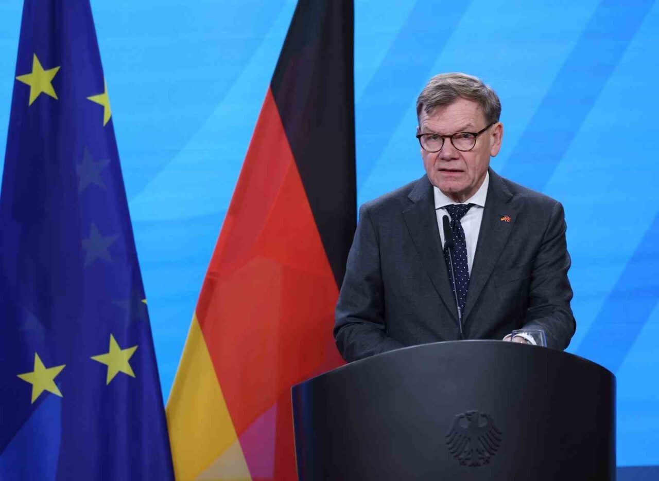 Almanya Dışişleri Bakanı Johann Wadephul, Berlin'de Hakan Fidan ile yaptığı