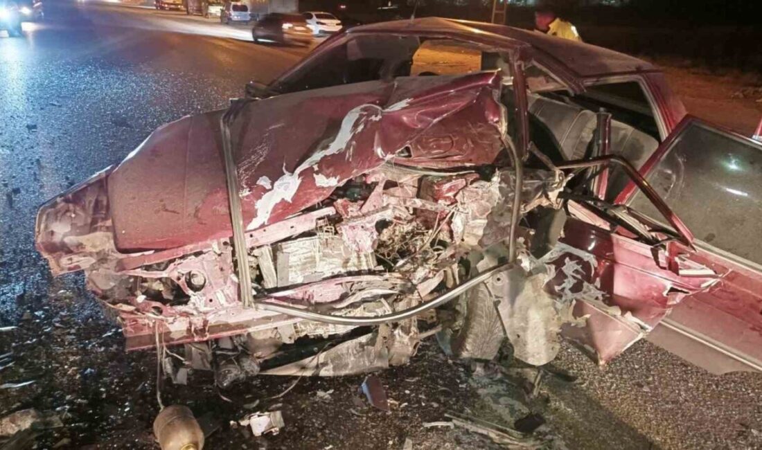 Amasya’da Otomobil Kazasında Bir Kişi Hayatını Kaybetti, Üç Kişi Yaralandı Amasya'nın Suluova ilçesinde meydana gelen trafik kazasında 64 yaşındaki Rahmani