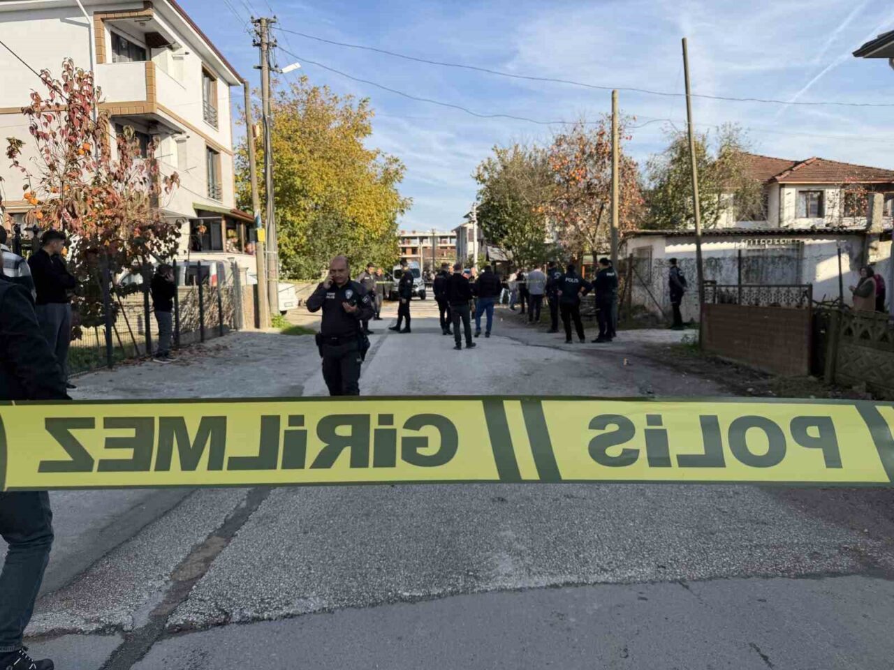 Düzce’de Amca Çocukları Arasında Çıkan Kavgada 5 Kişi Yaralandı, 2 Gözaltına Alındı