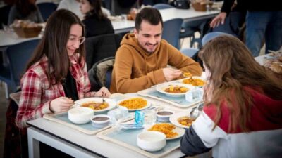 Anadolu Üniversitesi, 2025-2026 eğitim yılı için 2 bin 600 öğrenciye