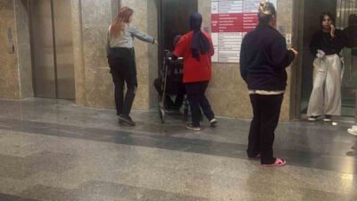 Ankara'nın Sincan ilçesinde bir inşaatta çalışan 120 işçi, yedikleri yemekten