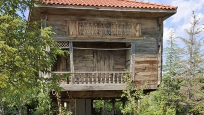 Ankara'nın Gölbaşı ilçesinde Osman Yazıcı'ya ait 200 yıllık serender, çıkan