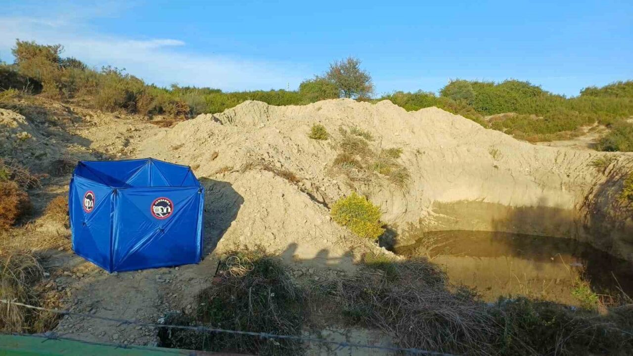 Antalya'nın Serik ilçesinde, 71 yaşındaki Emine Aşçı, 4 metre derinliğindeki