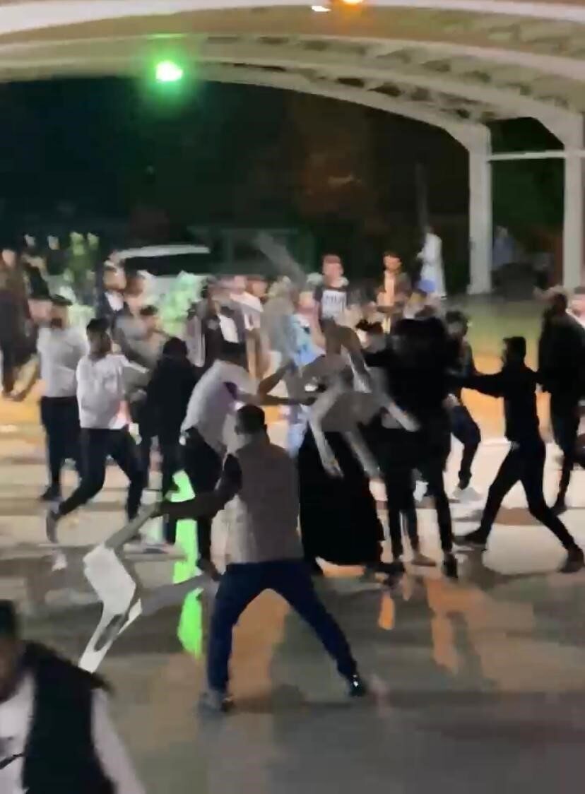 Serik’teki Yabancı Uyruklu Düğünde Kavga: Sandalyeler Havada Uçuştu