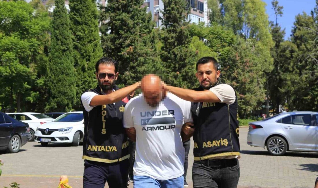 Antalya'da eşi Fadim Temirhanoğulları'nı 9 kurşunla vurarak öldüren Savaş Temirhanoğulları'nın