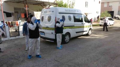 Manavgat'ın Yayla Mahallesi'nde, ağır koku nedeniyle 112 Acil Çağrı Merkezi'ne