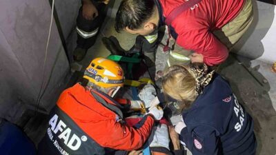 Karabük'ün Safranbolu ilçesinde, 67 yaşındaki Sabri Y. bir apartmanın boşluğuna