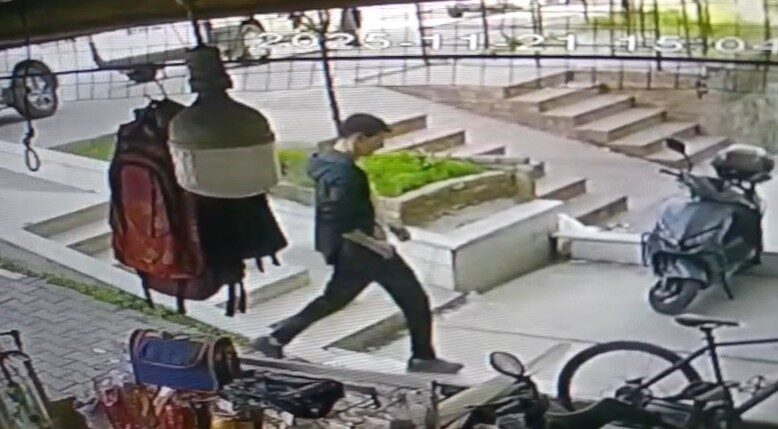 Antalya'nın Alanya ilçesinde bir apartmana giren hırsız, 7. kattan akrobasi