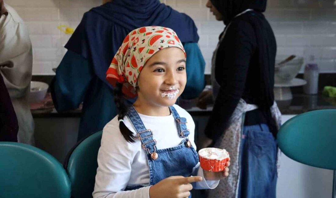 Sakarya Büyükşehir Belediyesi’nin Ara Tatil Programı, Anne ve Çocukları Bir Araya Getiren Atölyelerle Büyük İlgi Gördü Sakarya Büyükşehir Belediyesi, ara tatil döneminde ilk kez düzenlediği anne-çocuk