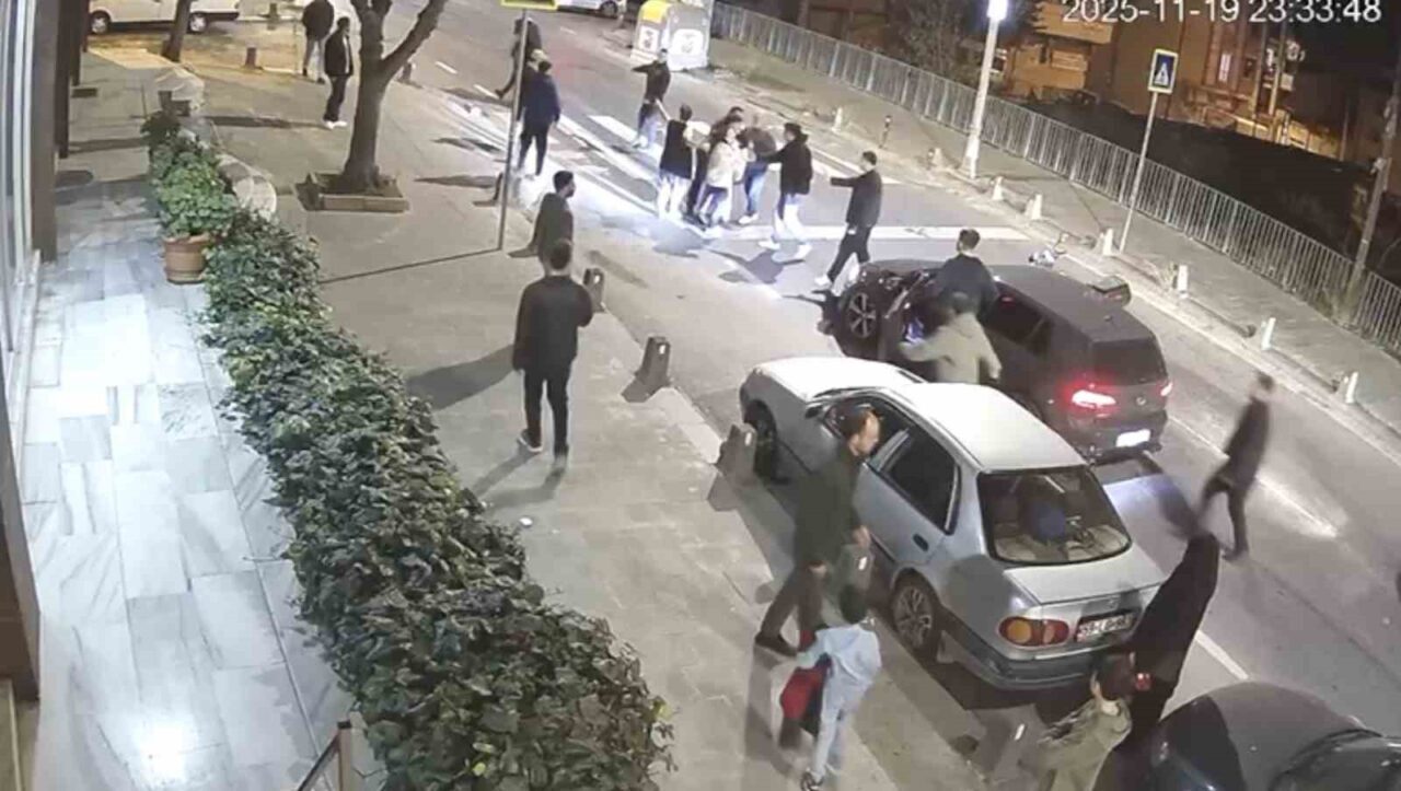 Arnavutköy’de Genç Kızın İşten Çıkarılması Sonrası Ortaya Çıkan Kavga Paniğe Neden Oldu