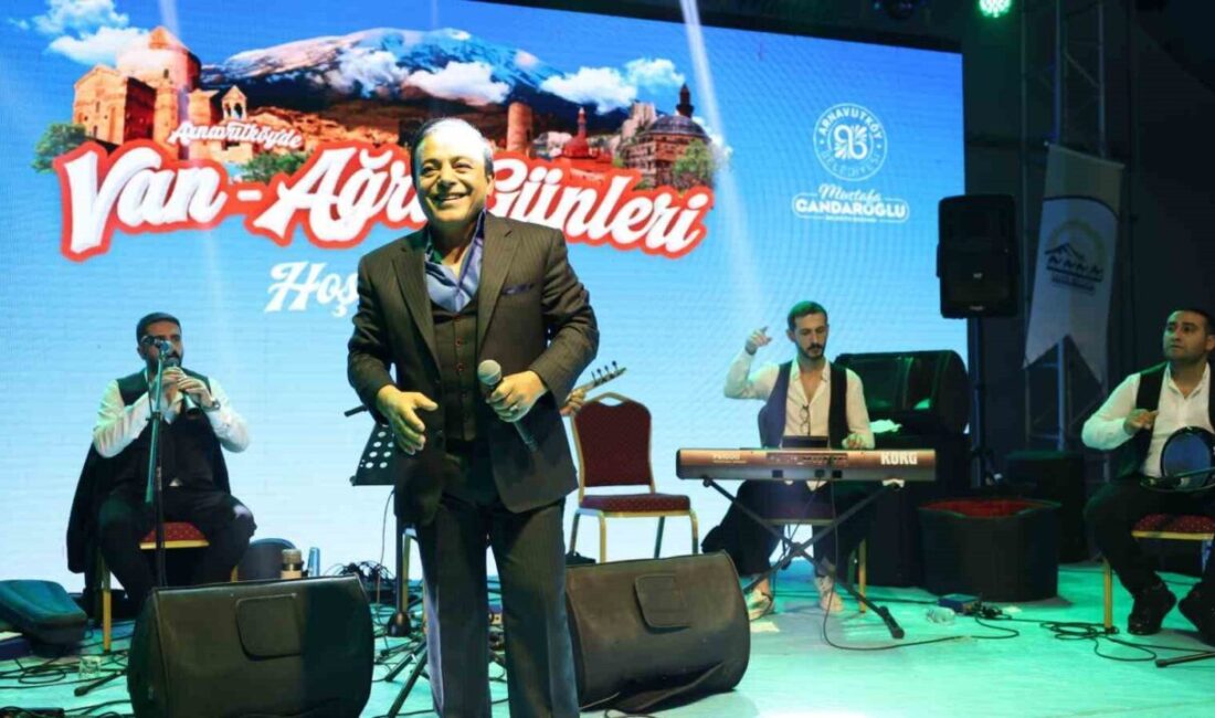 Arnavutköy'de düzenlenen Van-Ağrı Memleket Günleri, üç gün boyunca yerel lezzetler