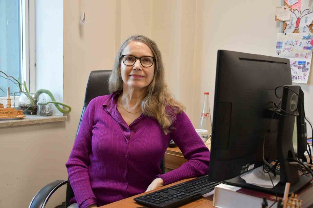 Düzce Üniversitesi'nden Prof. Dr. İlknur Arslanoğlu, çocuklarda tip 2 diyabetin