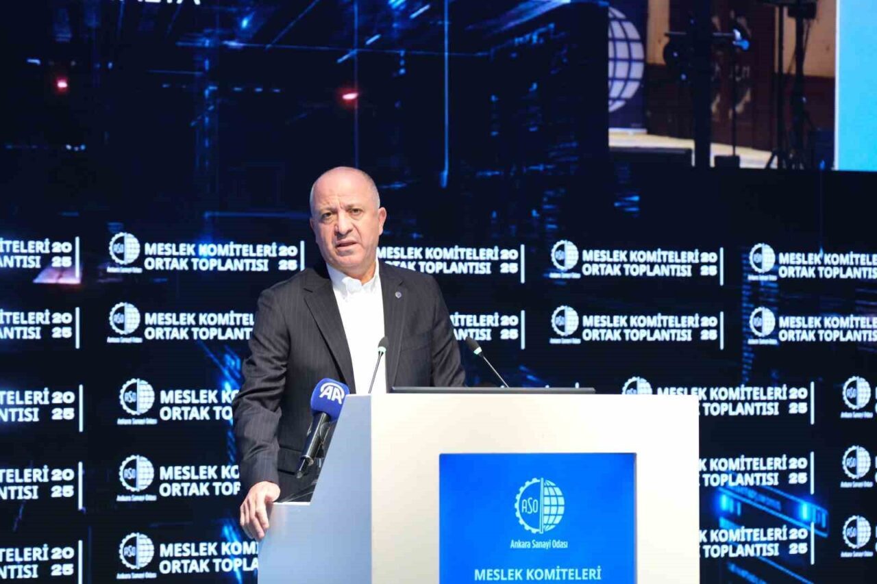 Ankara Sanayi Odası Başkanı Seyit Ardıç, Antalya'da düzenlenen toplantıda Türkiye'nin