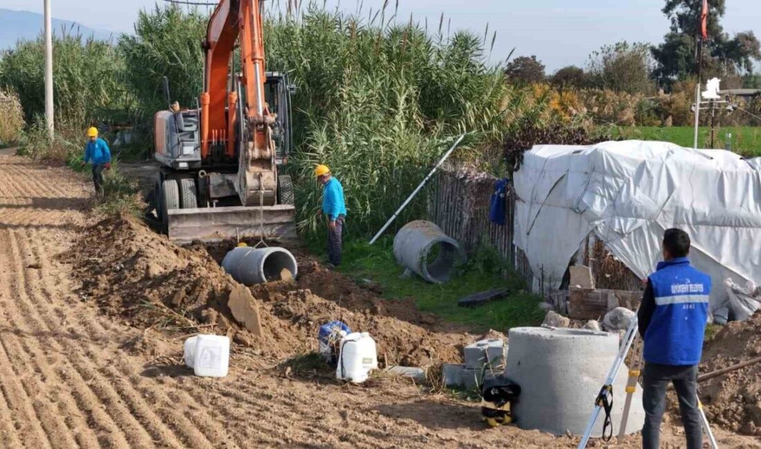 Aydın Büyükşehir Belediyesi, Atça Mahallesi'nde kanalizasyon hattı yapımına başladı. Proje,