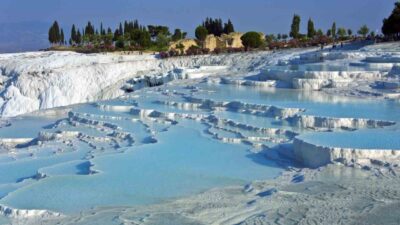 Pamukkale ve Karahayıt, Avrupa tur şirketlerinin dikkatini çekerek 2026 rezervasyonlarında