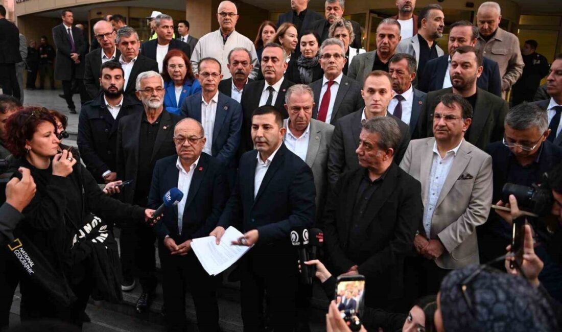 Kuşadası Belediye Başkanı Ömer Günel, Aydın Büyükşehir Belediye Başkanı Özlem