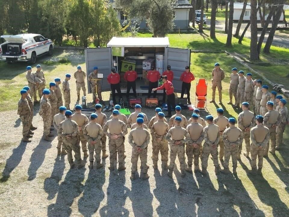 Aydın İl Jandarma Komutanlığı, AFAD desteğiyle 105 jandarma personeline afet