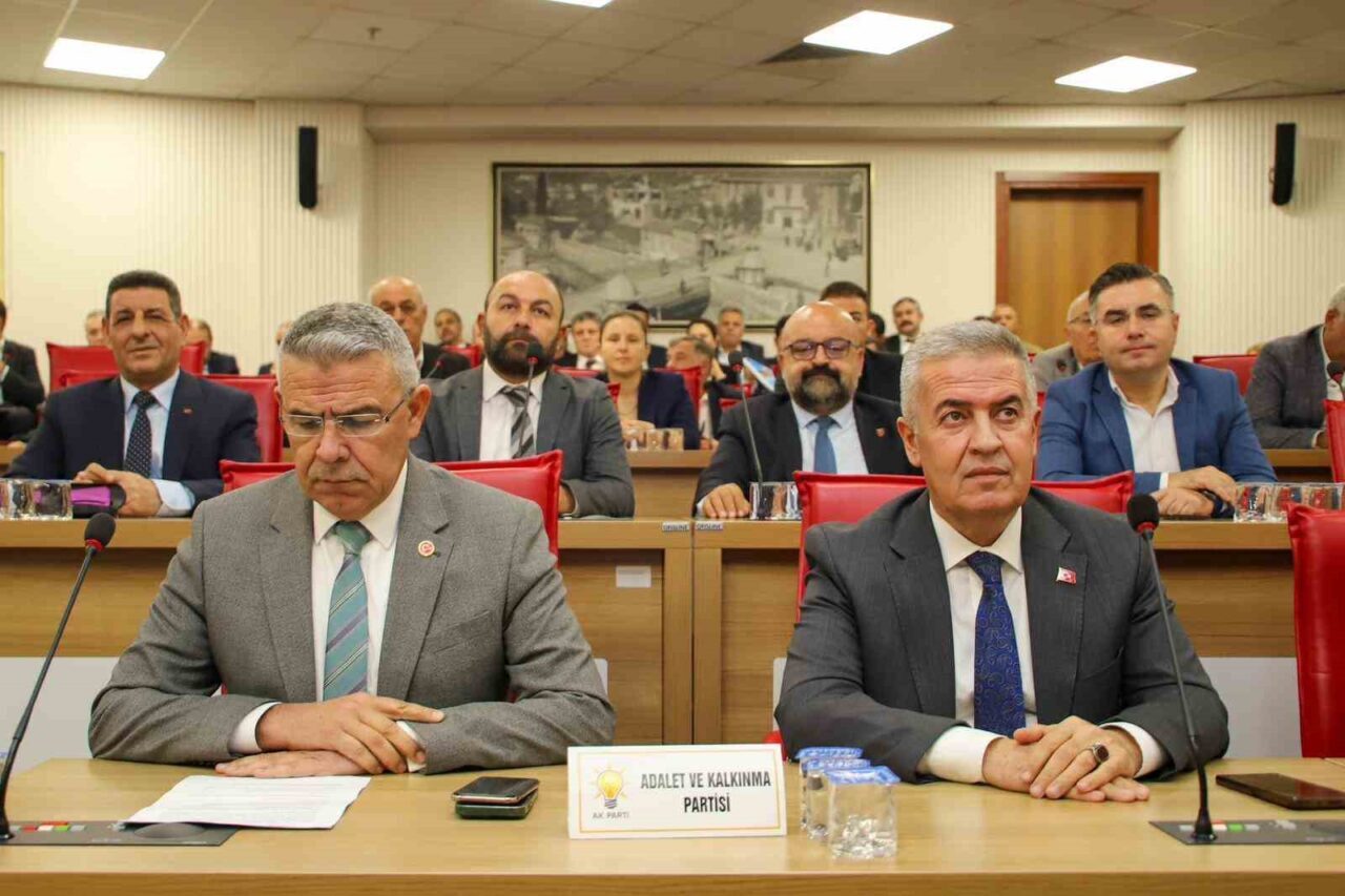 Buharkent Belediye Başkanı Mehmet Erol, Aydın Büyükşehir Belediye Meclisi'nde CHP'nin