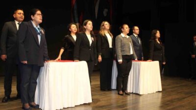 Aydın'da 24 Kasım Öğretmenler Günü kutlamaları kapsamında, yeni göreve başlayan